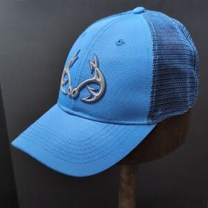 Real tree Fishing 3D Men's Blue Mesh Snapback Trucker Hat.